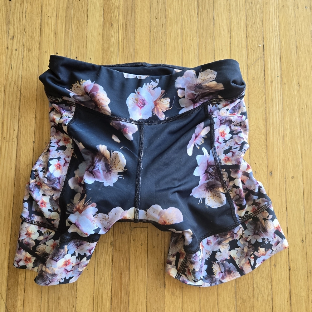 Samsara Womens Cycling Shorts Cherry Blossom XS